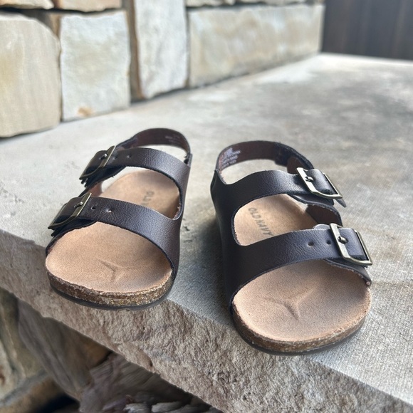 Old Navy baby dark brown sandals Sz-11.5 (12-18M) H - Picture 6 of 9